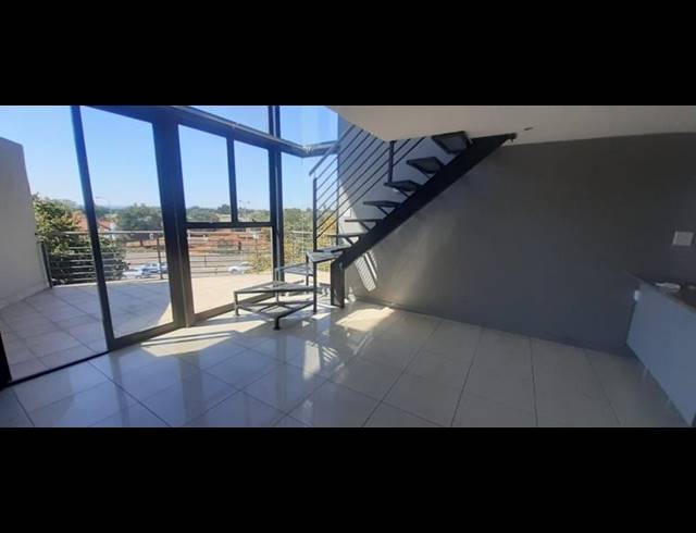 1 BEDROOM APARTMENT FOR SALE IN ROOIHUISKRAAL NORTH